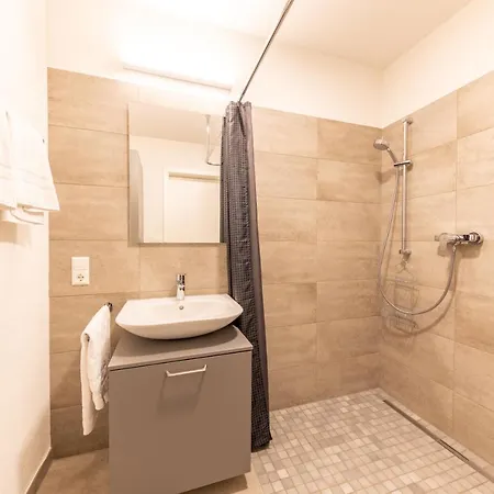 Braviscasa - Ferienresidenz Baerenhof 4*