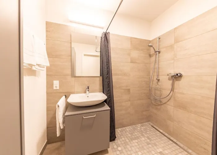 Braviscasa - Ferienresidenz Baerenhof 4*